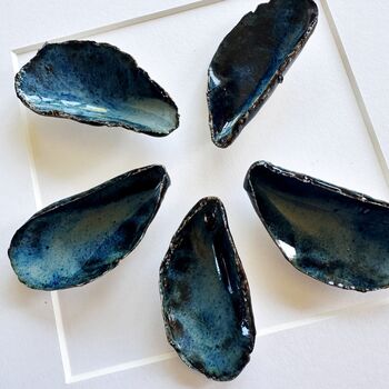Porcelain Glazed Shell Beach Art: Mussels, 9 of 10