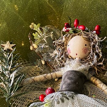 Enchanted Christmas Woodland Berry Fairy Treetopper, 9 of 12