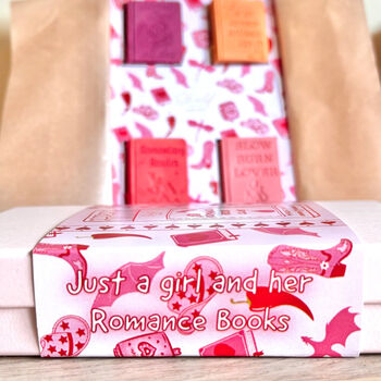 Romance Book Lover Wax Melt Gift Box, 4 of 4