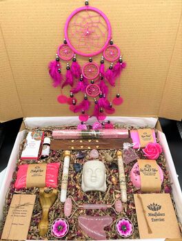 The Ultimate Mindful Spa Healing Gift Box, 2 of 8