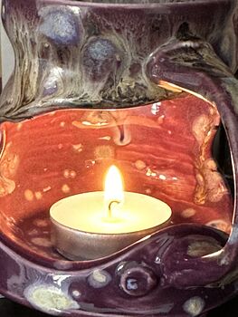 Handmade Porcelain Wax Melt/Oil Burner, 2 of 5