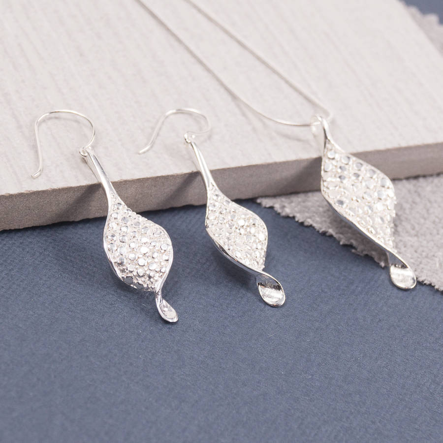 corona costume jewellery