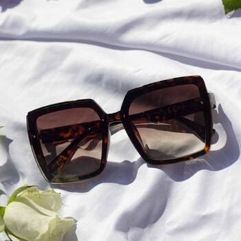 Front Lens Chunky Square Angled Sunglasses In Tortoise Shell, 3 of 3