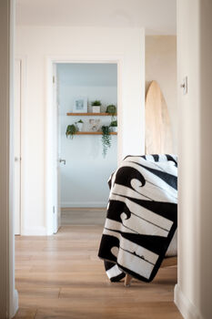 Fluff Throw Storm Black, 3 of 7