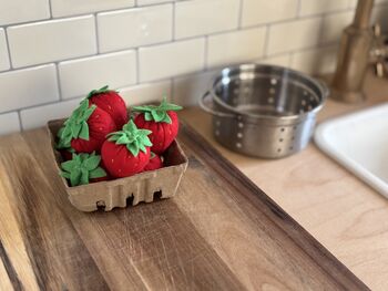 Pretend Play Felt Strawberries, 8 of 8