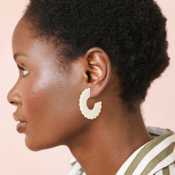 Cream Resin Scalloped Edge Hoop Earrings, 3 of 4
