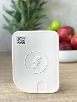 Smart, Sustainable Food Container, Cashew, 4 of 8
