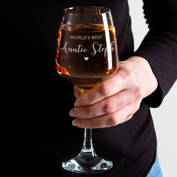 Personalised Engraved Wine Glass Gift For Auntie Aunty, 2 of 5
