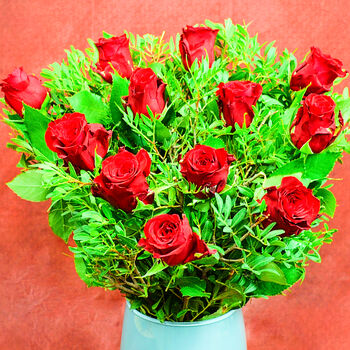 Rose Prosecco And A Dozen Red Roses Flower Bouquet, 3 of 6