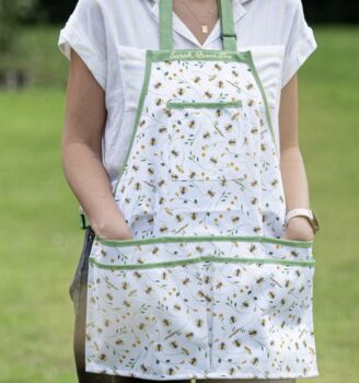 Personalised Bee Design Garden Kneeler, 4 of 6