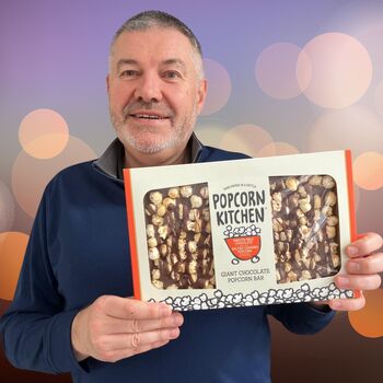 Giant Chocolate Bar With Salted Caramel Popcorn, 500g, 2 of 7