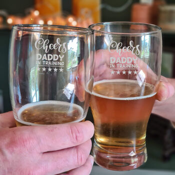 Personalised Dad To Be Pint Glass For New Dad, 2 of 8