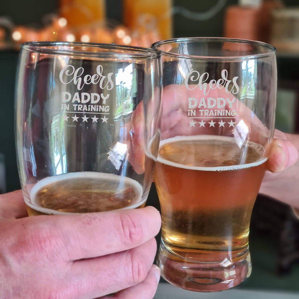 Personalised Dad To Be Pint Glass For New Dad, 1 of 6