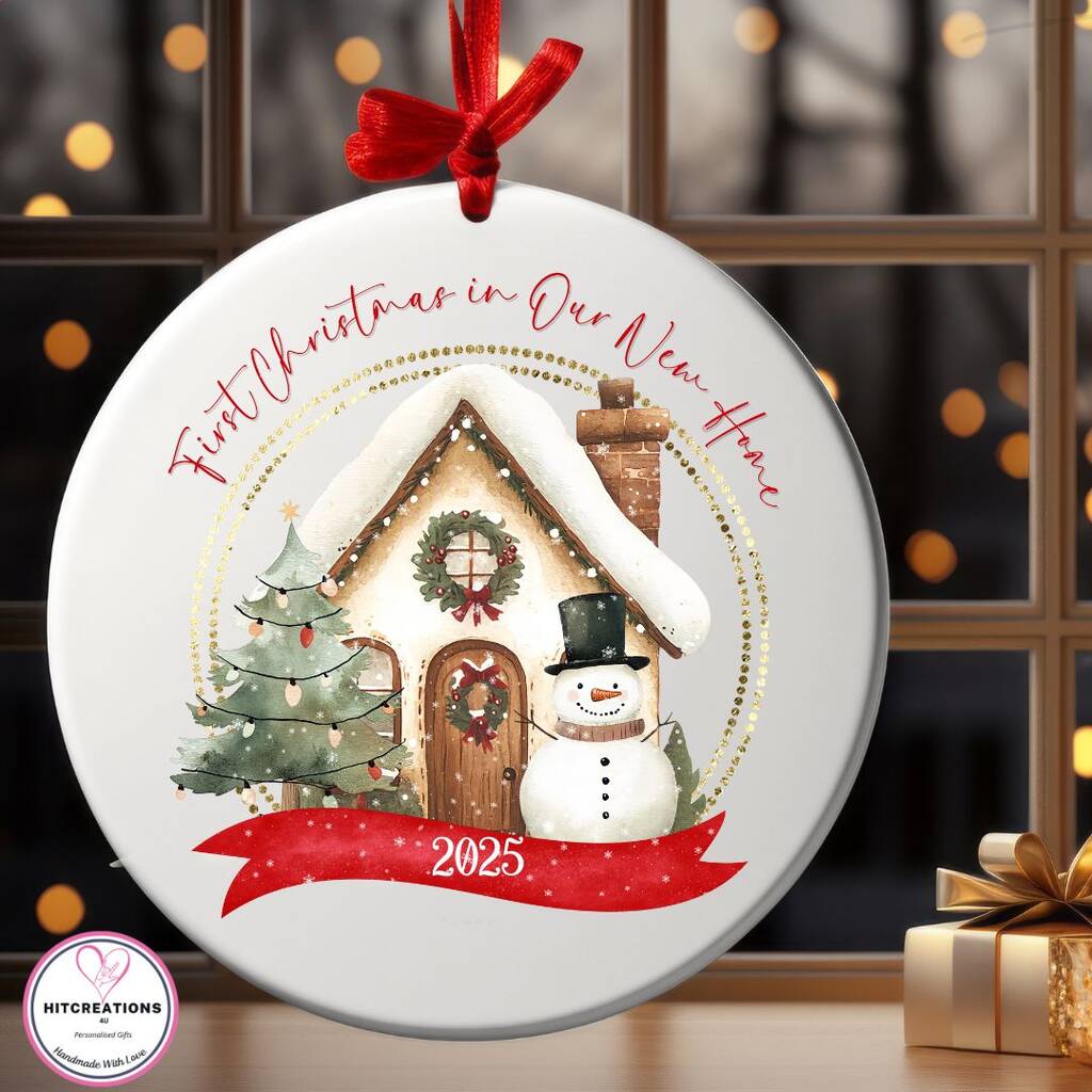 Couples First Christmas In New Home