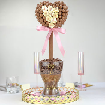 Malteser® Heart And Daisy Button Sweet Tree, 3 of 6