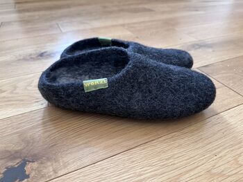 Dark Grey 100% Wool Indoor Slippers Made In Nepal, 5 of 6