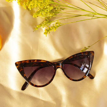 Curved Classic Cat Eye Sunglasses In Tortoise Shell, 2 of 2