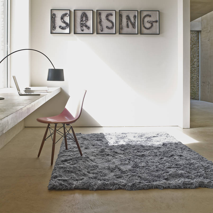 Snuggles Fluffy Contemporary Rug By I Love Retro