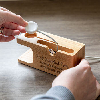 Personalised Best Dad Or Mum Charging Station, 9 of 11