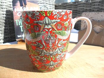 Set Of Six Aspen Mugs In Red Strawberry Thief, 7 of 12