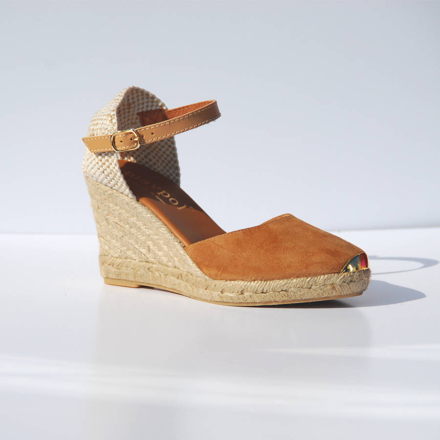 closed toe wedge heel espadrilles