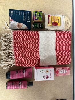 Beauty Box Ultimate Self Care And Pamper, 2 of 3