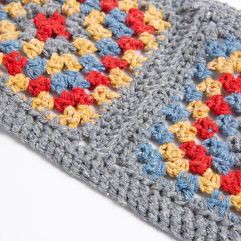 Granny Annie Squares Crochet Kit, 3 of 9