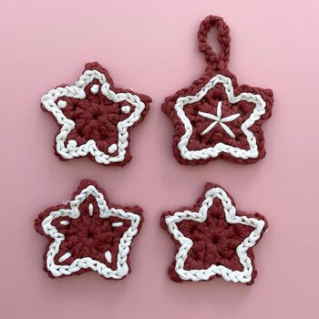 Gingerbread Biscuit Christmas Crochet Kit, 7 of 8