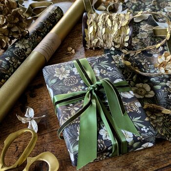 Winter Deer And Floral Black And Gold Christmas Gift Wrap Paper 3m Fsc, 4 of 6