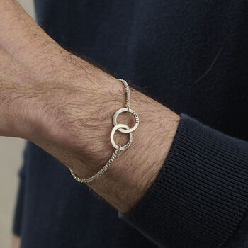 Personalised Men's Interlinking Hoops Bracelet, 5 of 8