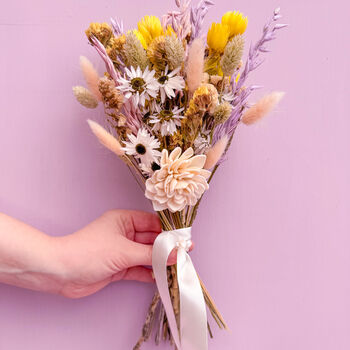 Mini Dried Daisy Arrangement, 4 of 4