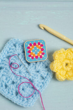 Granny Square Magnetic Needle Minder, 2 of 4