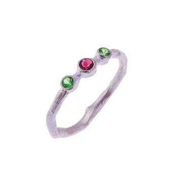 A Three Stone Pink And Green Garnet Ring, 3 of 4