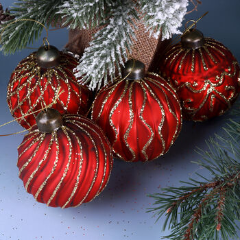 G Decor Set Of Four Hand Painted Satin Red Glass Baubles Luxury Gold Detail Christmas Tree Ornaments, 4 of 5