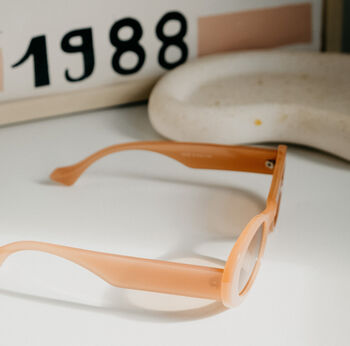 Lomi Oval Vintage Style Sunglasses, 3 of 5