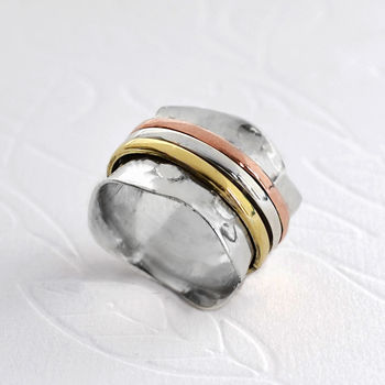 Silver Mixed Metal Triple Scalloped Spinning Ring, 3 of 5