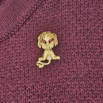 Vintage Chinese Guardian Lion Brooch, 2 of 2