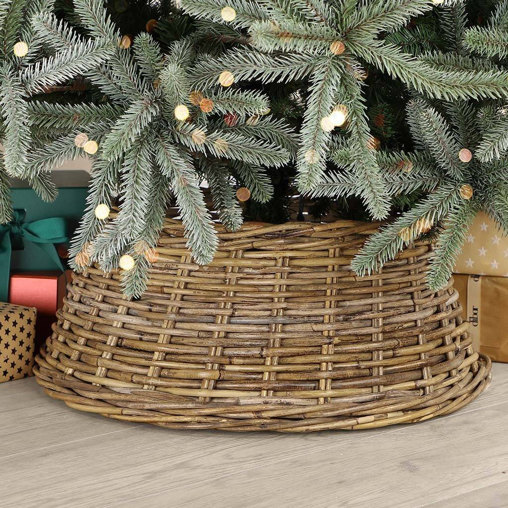 Natural Woven Wicker Tree Skirt Basket By Dibor