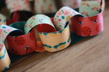 Minibeasts | Kids Paper Chain Kit, 2 of 12