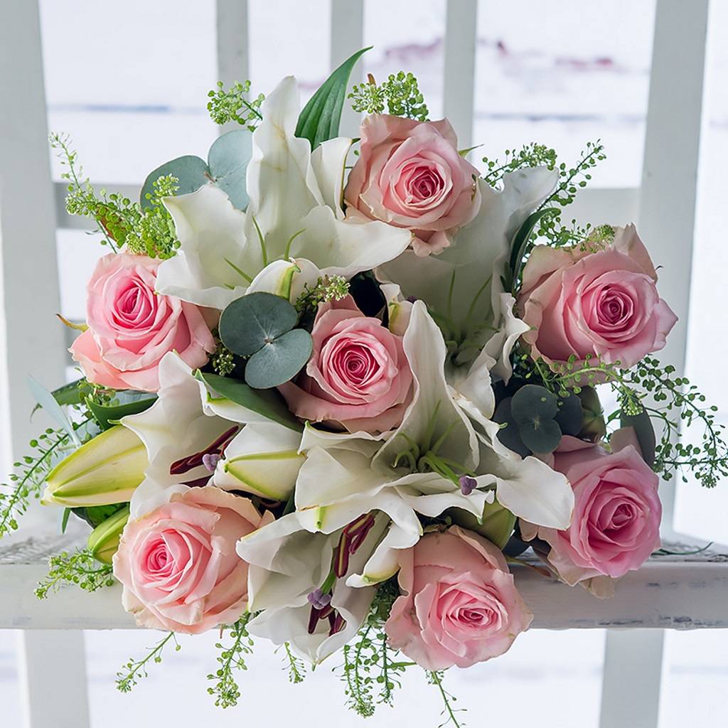 Sweet Pink Lily And Rose Mothers Day Bouquet By Appleyard London 6547