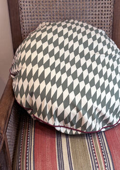 Olive Diamond Piped Dog Bed, 3 of 7