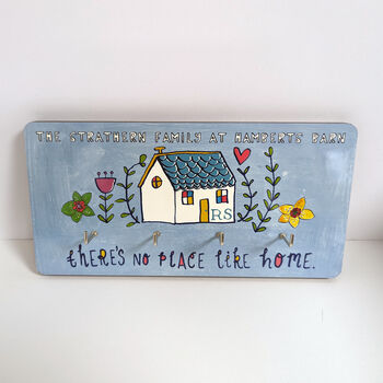 Personalised 'There's No Place Like Home' Key Holder, 5 of 5