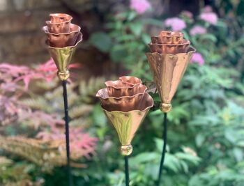 Set Of Three Copper Rosette Flower Stakes Ltzaf151, 3 of 9