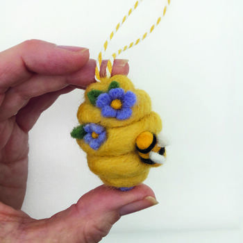 Needle Felting Bumper Kit Easter Branch, 10 of 11