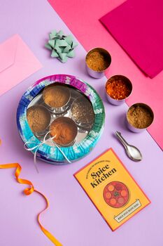 World Spice Tin With Sari Wrap, 2 of 3