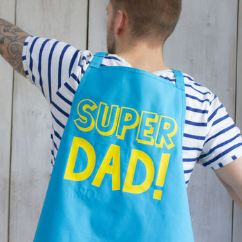 Reversible Super Dad Apron And Cape, 4 of 9