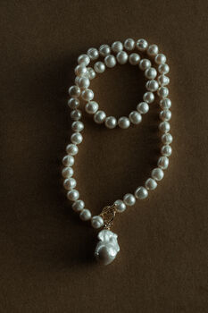 'Dyosa' Goddess All Baroque Pearl Necklace, 3 of 5