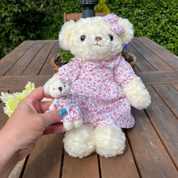 Mummy Bear With Baby, 2 of 12