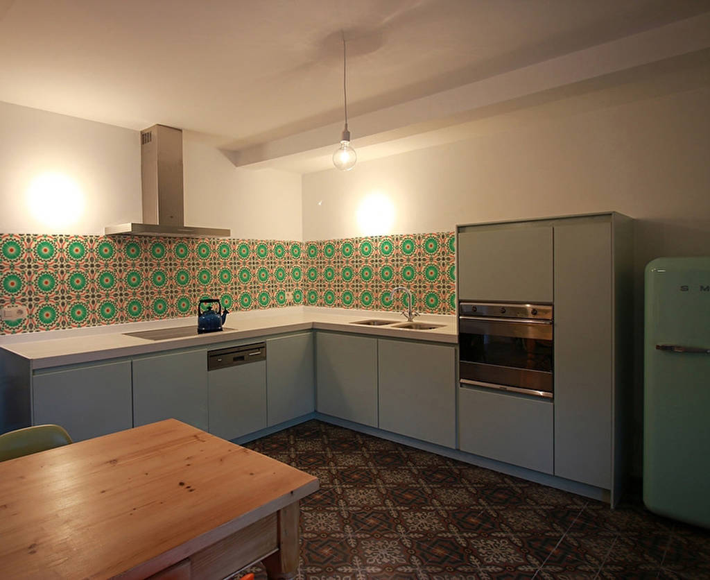 vintage kitchen wall tiles