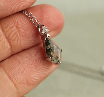 Moss Agate Art Deco Gold Necklace, 5 of 9